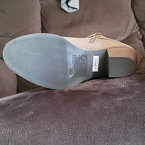 High heel boots- short boots - Picture 8 of 11